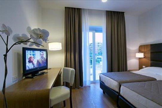 Hotel Plaza Sorrento Ruang foto